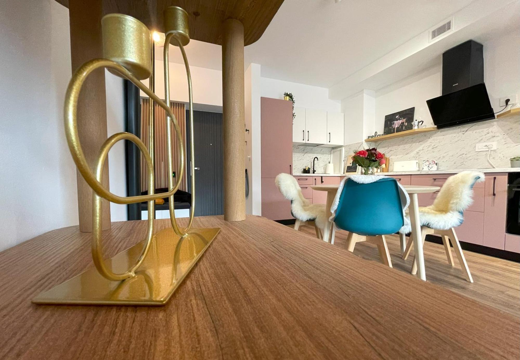 Rosewood Boutique Apartment Сіная Екстер'єр фото